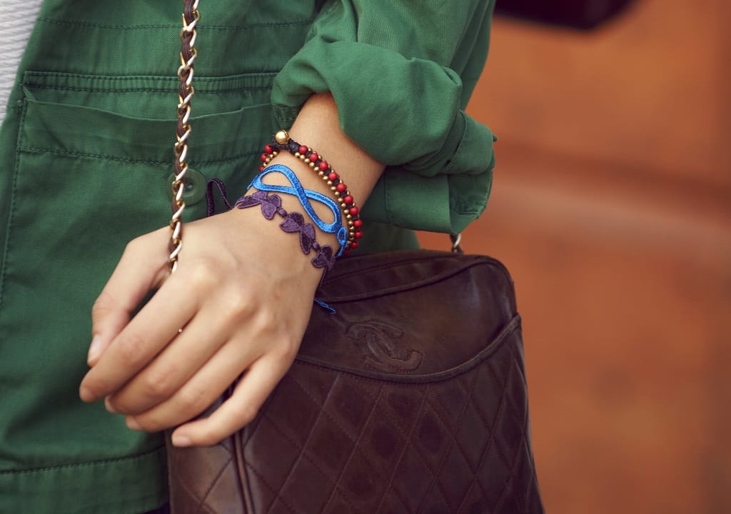 Comment assortir un bracelet avec une tenue : les astuces Missiu pour un look parfait - ©Missiu