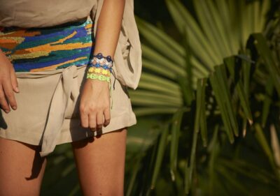Trouvez le bracelet qui vous ressemble et qui ajoutera une touche de couleur à votre tenue dans notre boutique Missiu - ©Missiu
