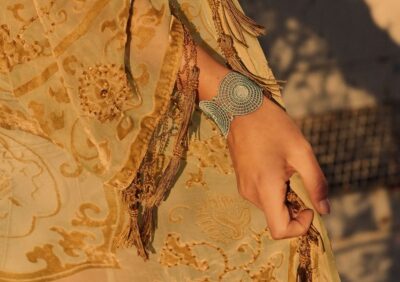 Bracelets en Tissu pour un look bohème - Un voyage élégant à travers les styles - ©Missiu