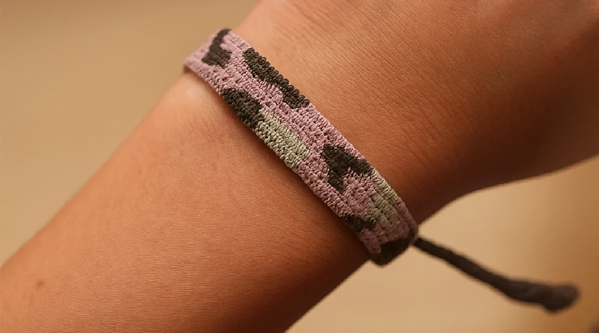 Tuto bracelet tissu élastique fait main en 10 minutes tuto bracelet tissu élastique a motif Camouflage