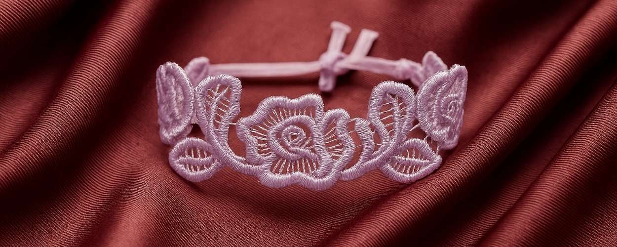 Collier femme : pourquoi celui en tissu est un bon choix ? Collier femme sweet miss