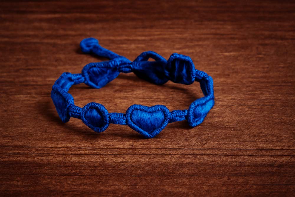 Bracelet a motif coeur de missiu