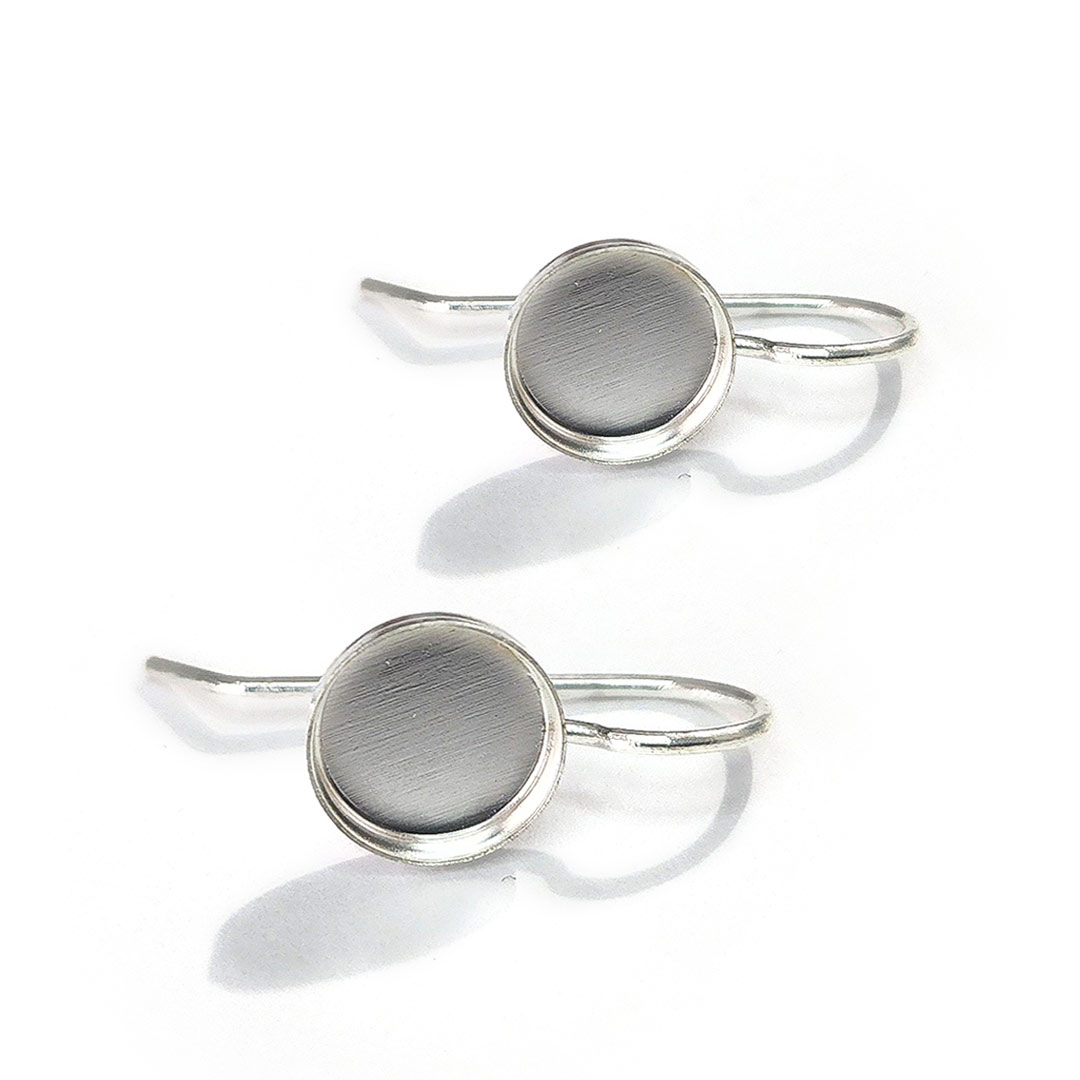 Notre sortie de janvier : des boucles d'oreilles conçues pour les créateurs 1769270448 284 Notre sortie de janvier des boucles doreilles concues pour les createurs