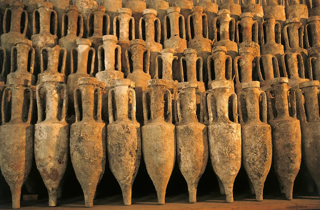 1769400880 695 Boucles doreilles abstraites en plastique recycle par ellybead.webp