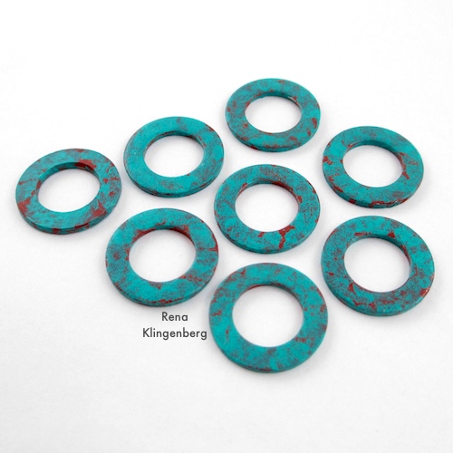 Procédure de patine pour le didacticiel de bracelet Patina Hardware par Rena Klingenberg