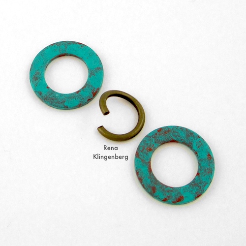 Tutoriel sur l'assemblage du bracelet Patina Hardware par Rena Klingenberg