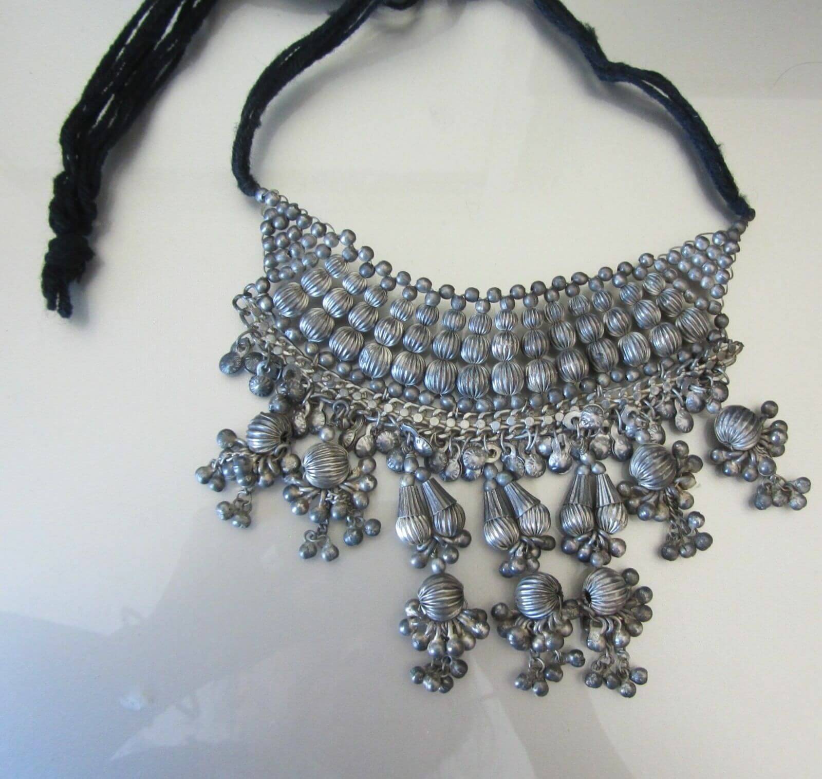 Une brève histoire des bijoux fantaisie Une breve histoire des bijoux fantaisie