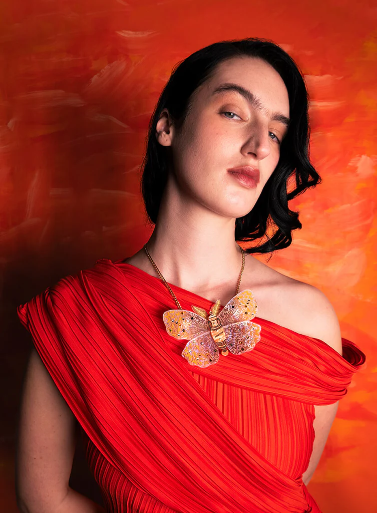 Modèle de collier Pandoras Moth