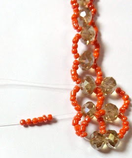 1770237585 292 La nouvelle technique du collier de perles Abuja Connection