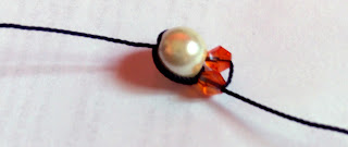 1770670921 204 Brick stitch autour dune perle