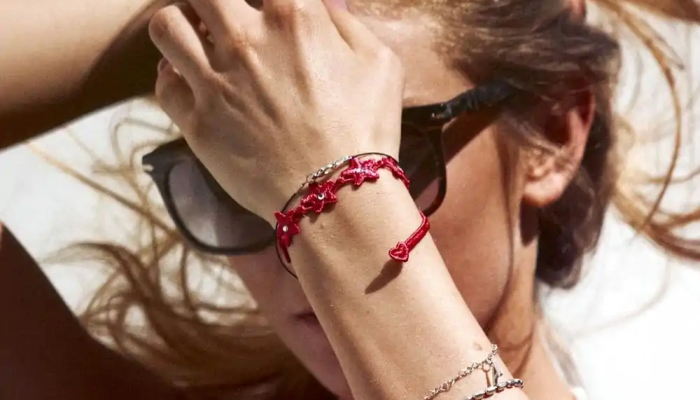 Style de bracelet faisable par soi-même avec un minimum de notion en art Style de bracelet faisable par soi-même avec un minimum de notion en art